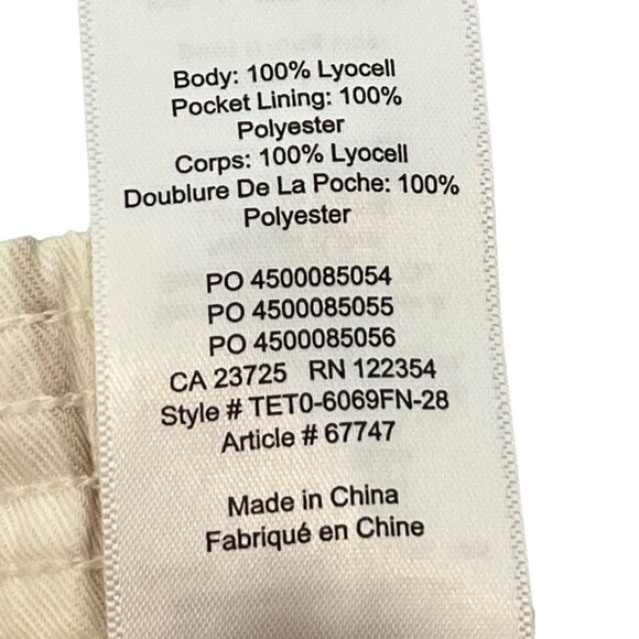 Welcome to my closet! - Picture 9 of 9